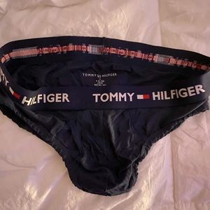 Tell me Hilfiger trunks only worn once to Tryon. Perfect condition.